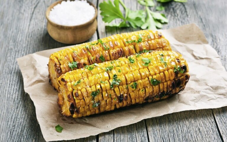 C\u00e1ch l\u00e0m ng\u00f4 n\u01b0\u1edbng b\u01a1 h\u00e0nh b\u1eb1ng n\u1ed3i chi\u00ean kh\u00f4ng d\u1ea7u th\u01a1m ngon \u0111\u01a1n gi\u1ea3n t\u1ea1i nh\u00e0 - B\u1ebfp nh\u00e0 chu\u1ea9n ...