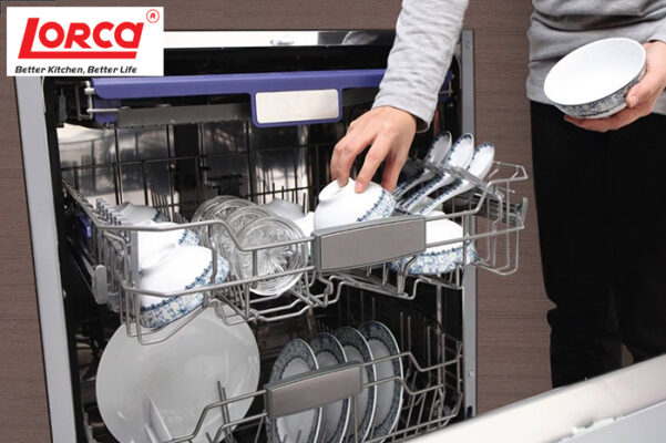 Bát đĩa sạch hơn rửa bằng tay
