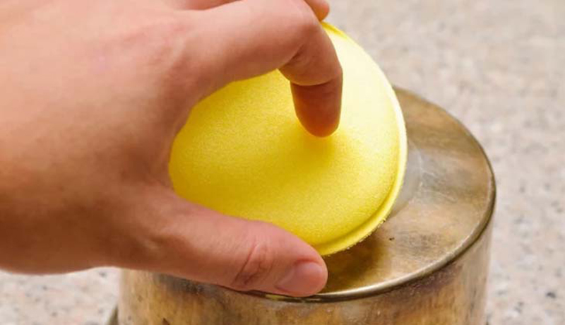 Cách vệ sinh đáy nồi chảo