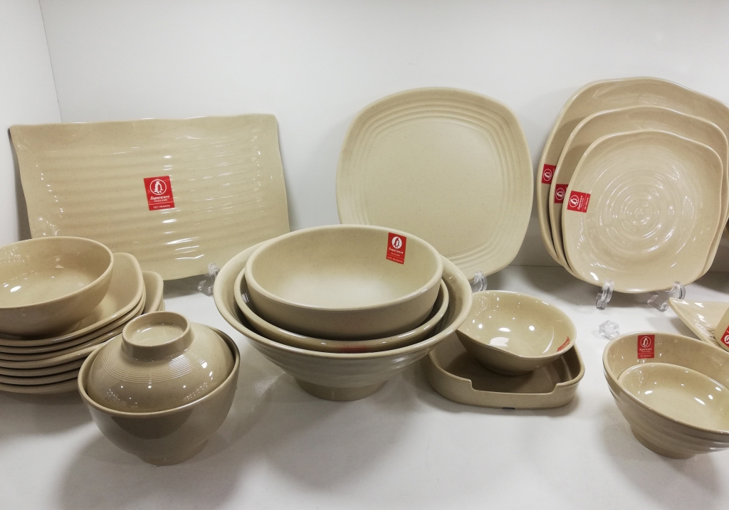 Kinh nghiệm chọn mua chén bát cho gia đình