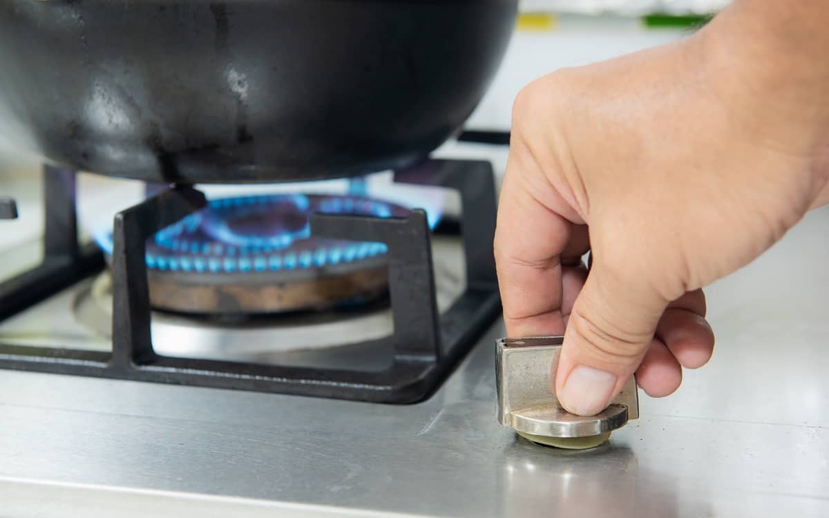Nguyên nhân và cách khắc phục lỗi bếp gas bị tắc gas