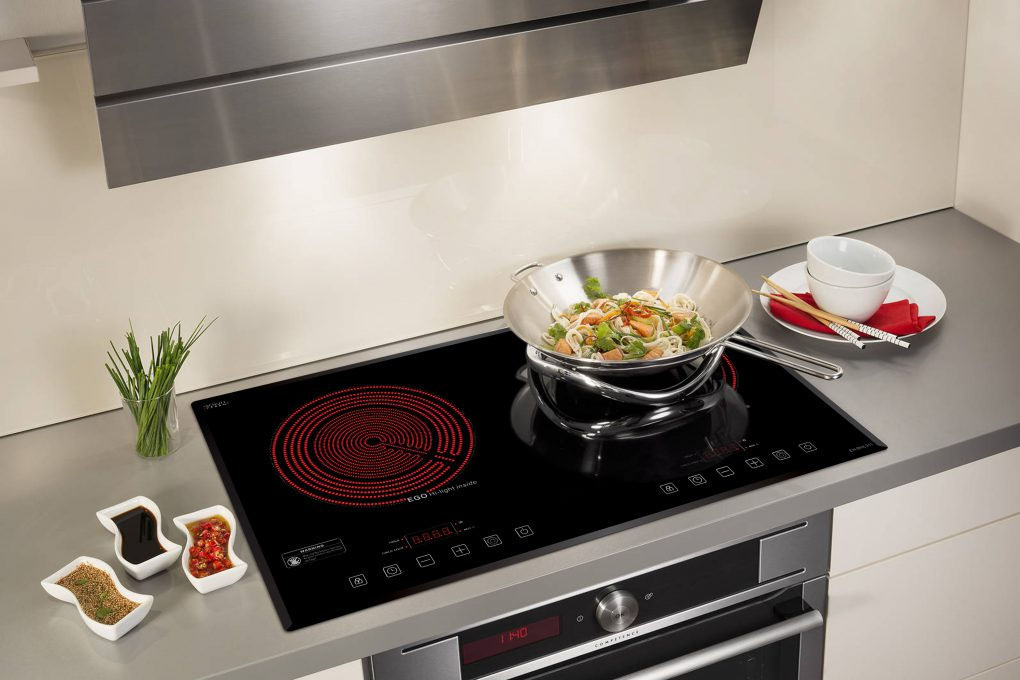 Nhà có trẻ nhỏ thì nên sử dụng bếp gas bếp từ hay bếp hồng ngoại