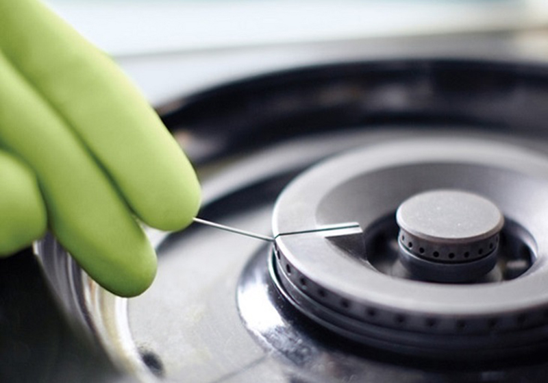 Bí quyết tẩy sạch nồi nấu bếp gas đen xì