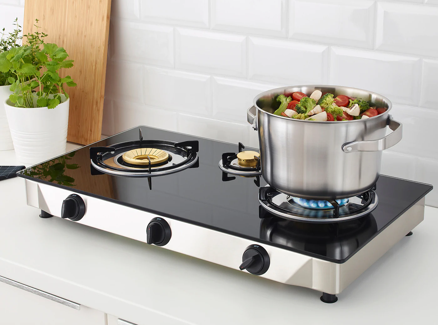 Bí quyết tẩy sạch nồi nấu bếp gas đen xì