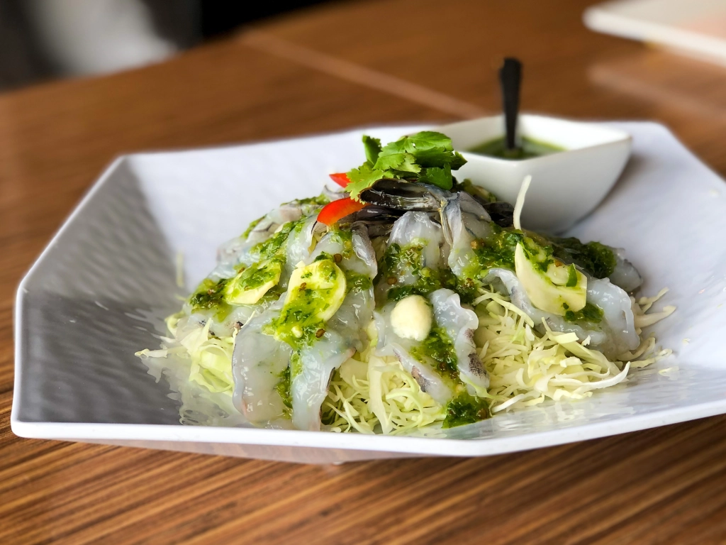 những sai lầm khi ăn tôm cần tránh