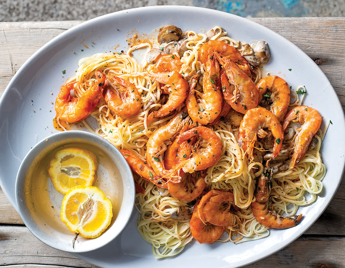 những sai lầm khi ăn tôm cần tránh