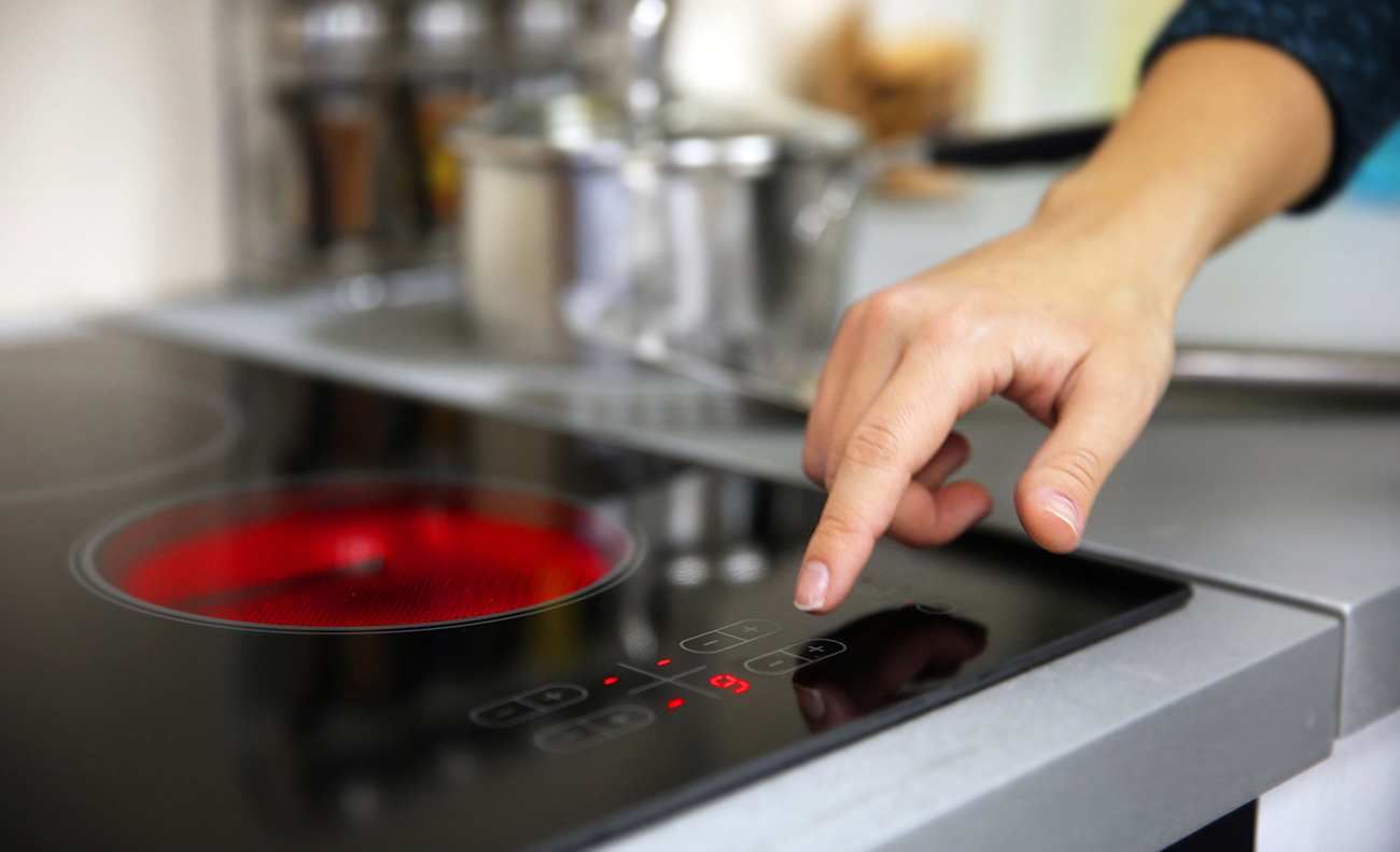 4 cách vệ sinh bếp hồng ngoại sau khi nướng thực phẩm