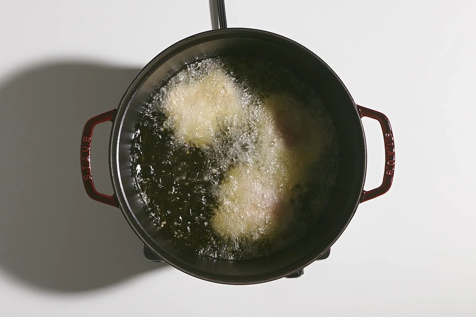 mẹo chiên thức ăn không bị bắn dầu