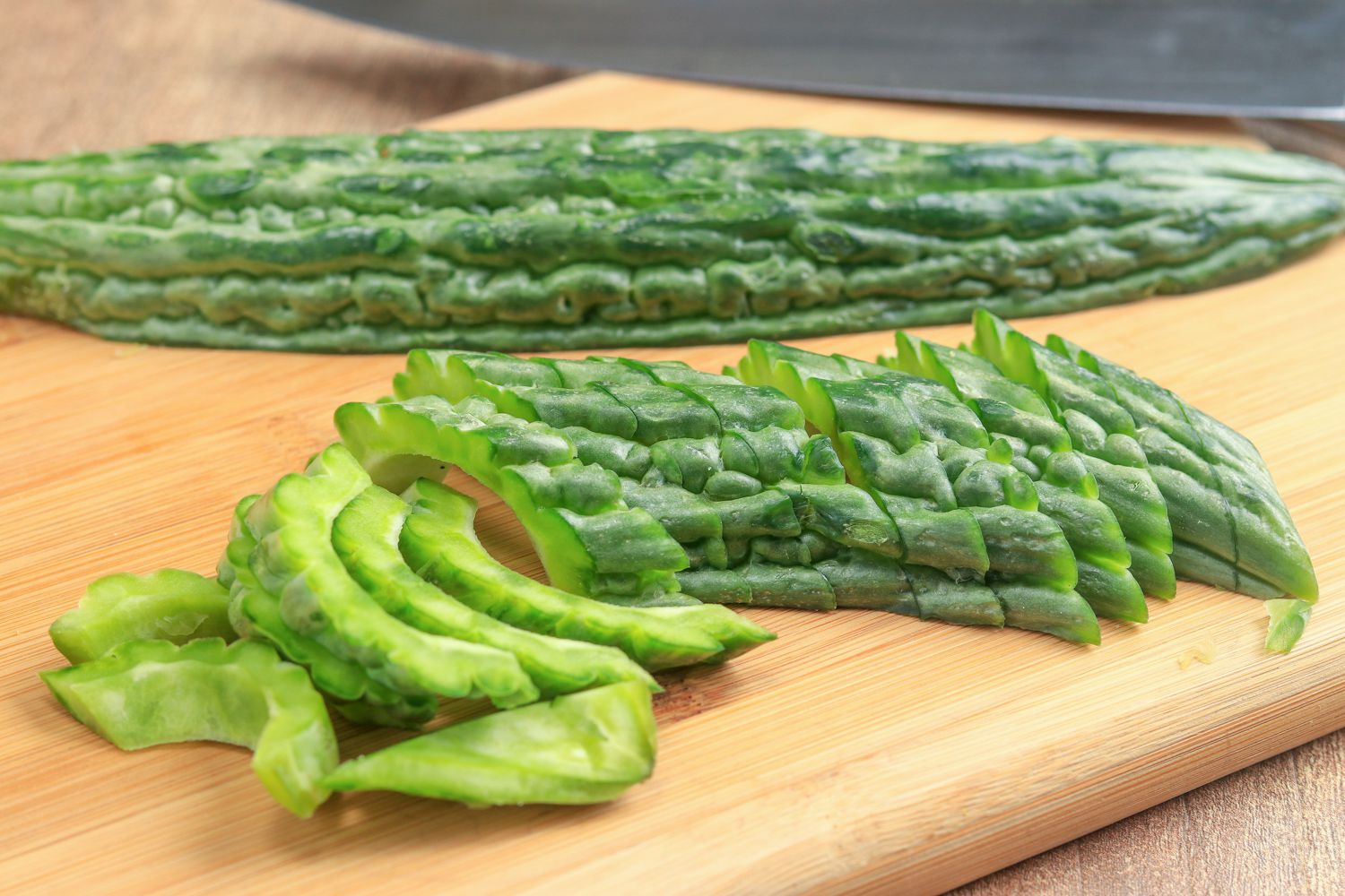 mẹo loại bỏ vị đắng của khổ qua
