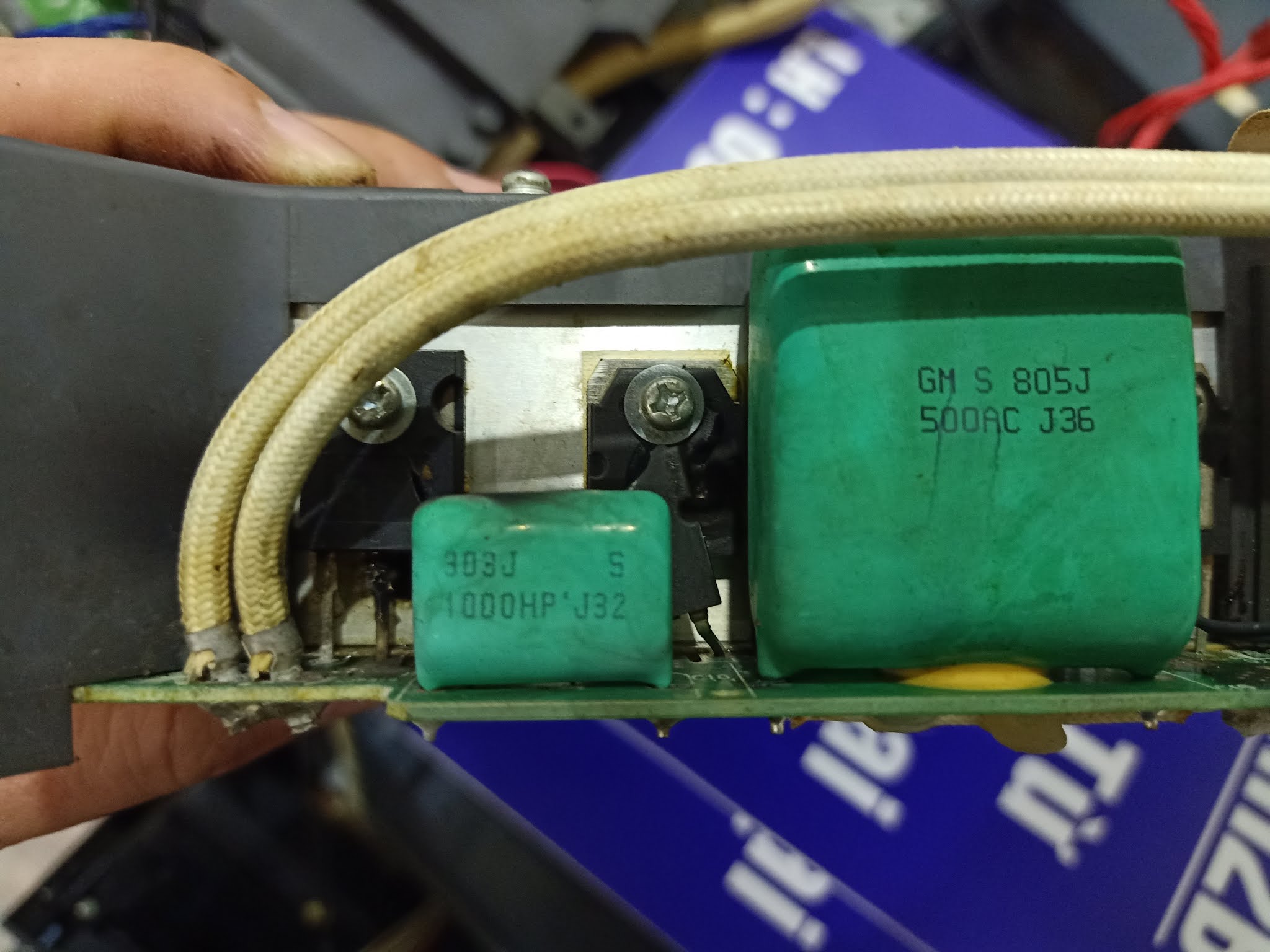 IGBT bếp từ là gì Nguyên nhân và cách khắc phục IGBT bị nổ