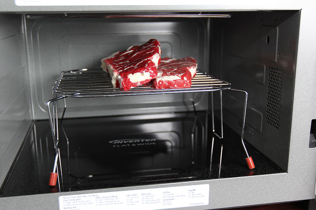 Lò vi sóng không đĩa xoay là gì