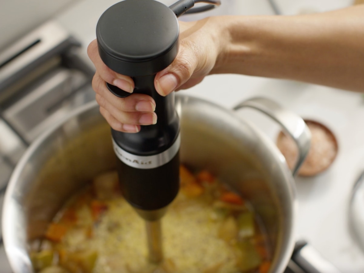 những thực phẩm nên hạn chế cho vào máy xay sinh tố