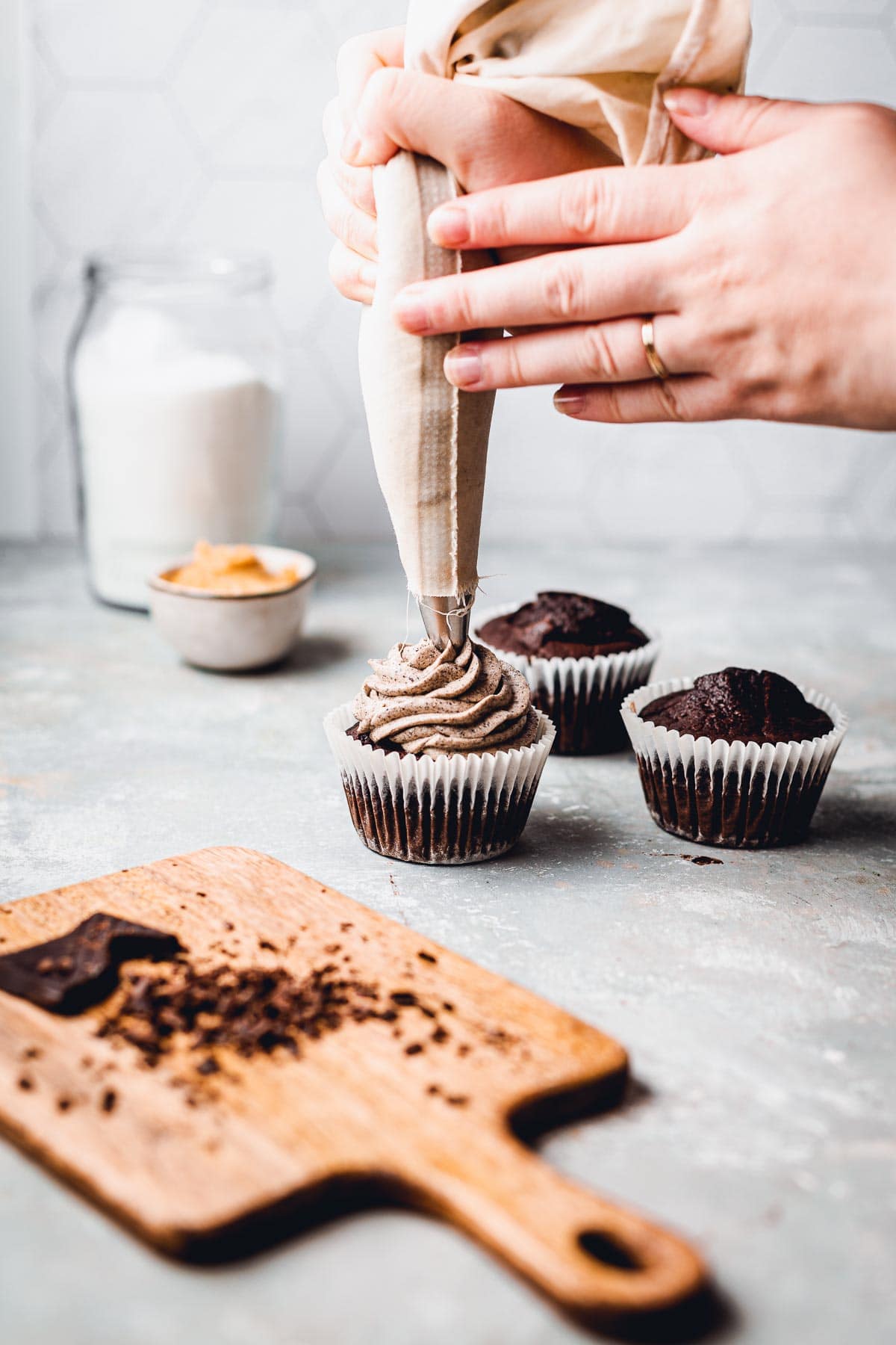 cách làm bánh cupcake oreo