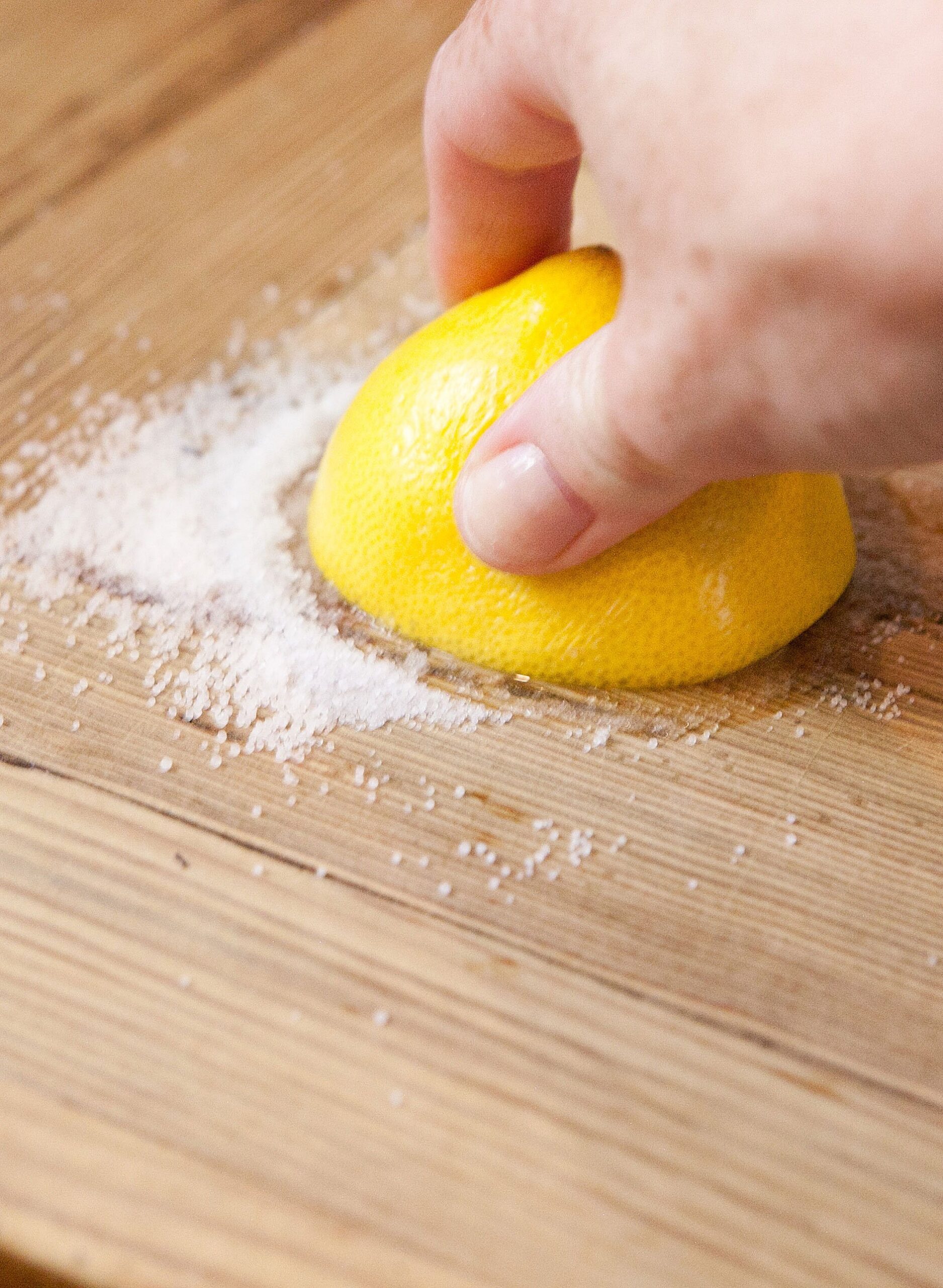 những công dụng cực hay của muối trong nhà bếp