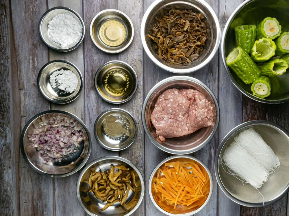 Cách nấu canh khổ qua nhồi thịt