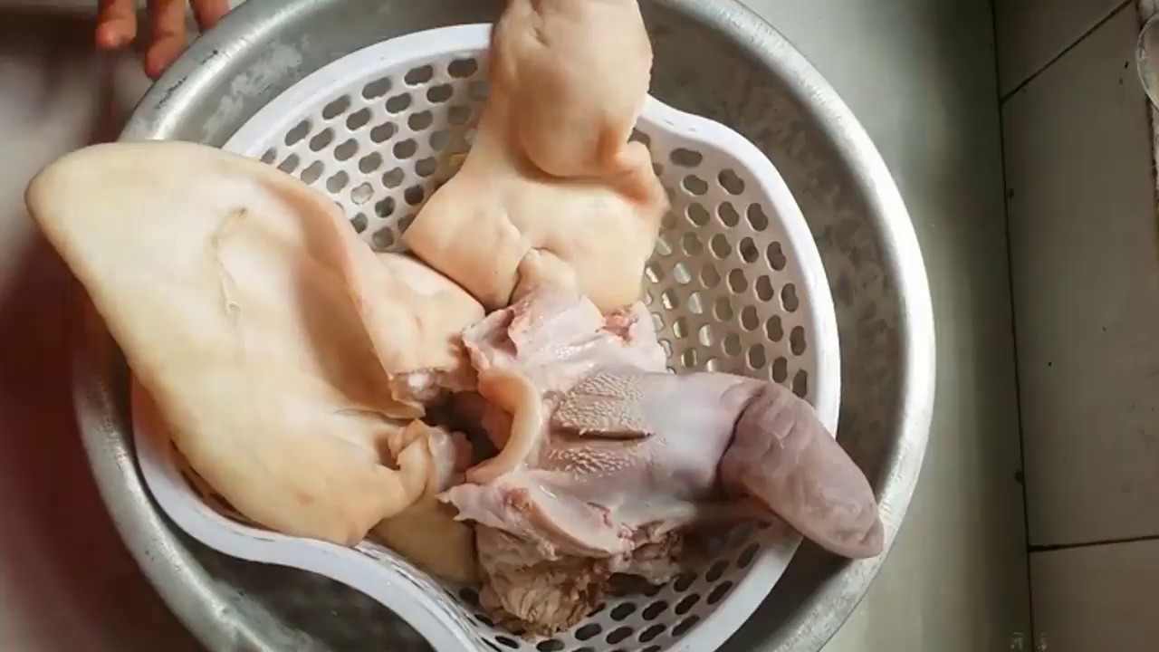Cách làm giò thủ thơm ngon, giòn không ngán