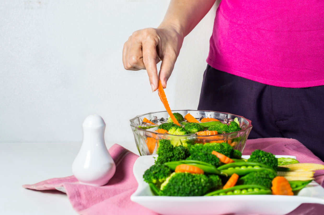 loại bỏ thuốc trừ sâu, độc hại trên rau củ