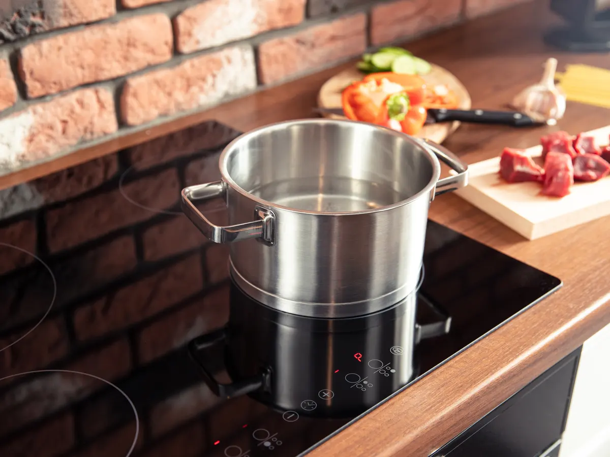 bếp từ cao cấp loại nào tốt