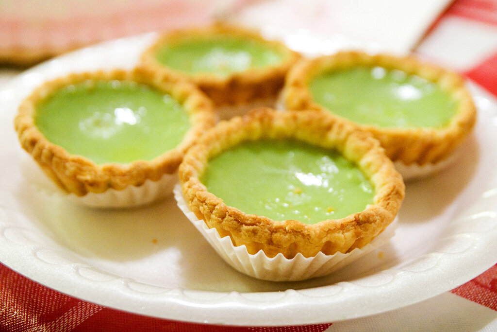 cách làm bánh tart trứng lá dứa bằng nồi chiên không dầu