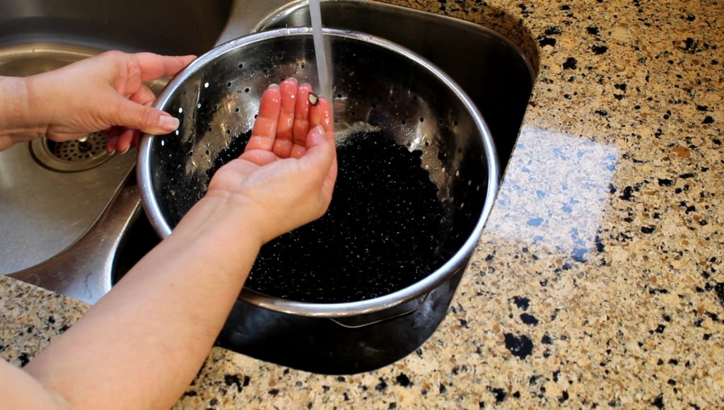 cách chữa tóc bạc sớm bằng đậu đen