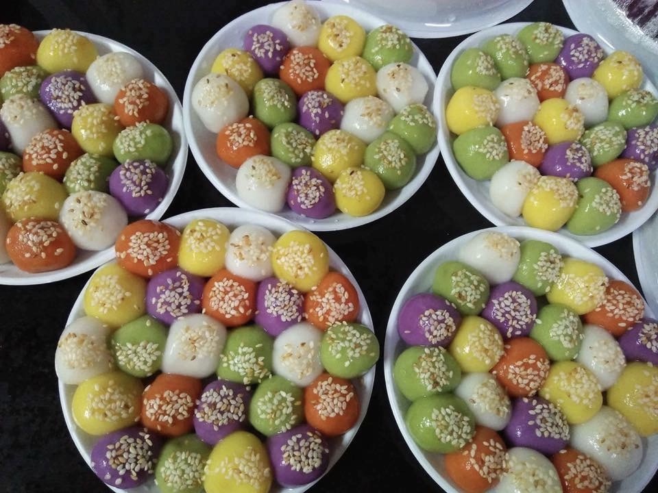 Cách làm bánh trôi ngũ sắc