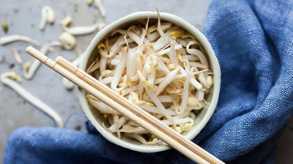 cách chọn giá đỗ ngon, không chứa chất kích thích