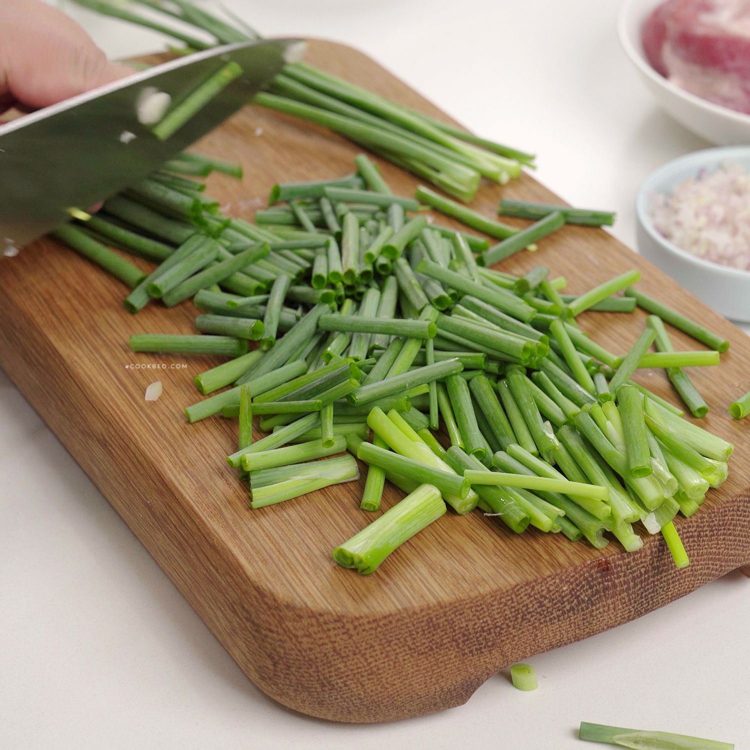 cách làm món thịt lợn rang cháy cạnh