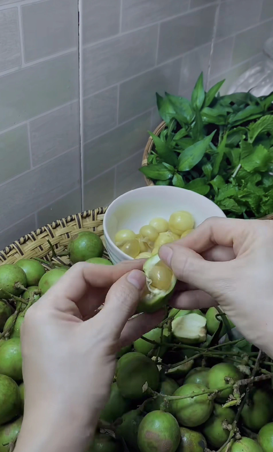 cách làm gỏi gà bòn bon