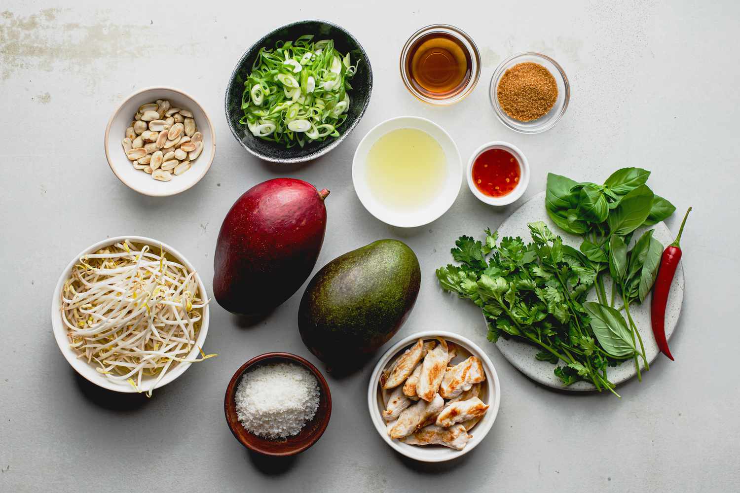 cách làm gỏi xoài kiểu Thái 