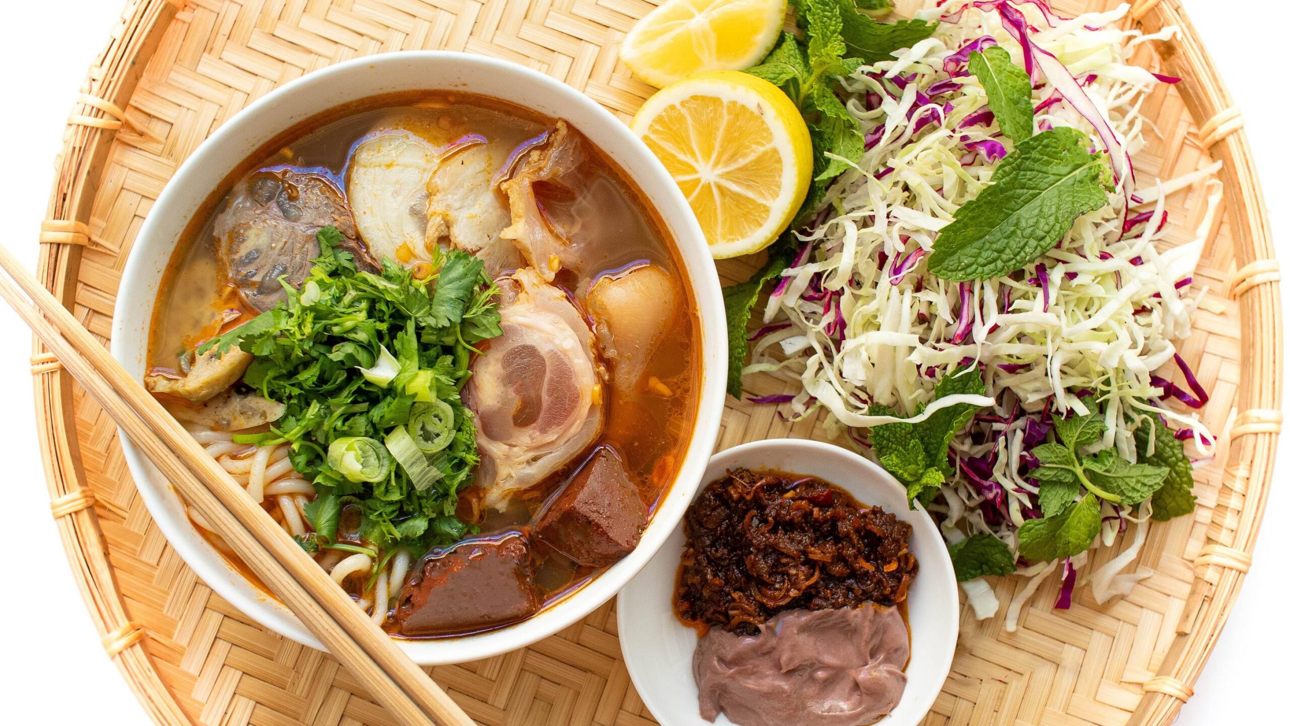 mẹo giảm mùi mắm tôm trong món ăn