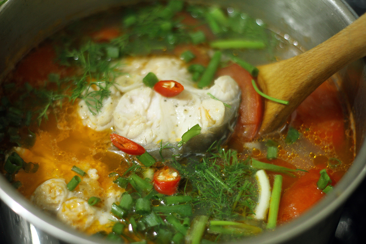 cách nấu canh riêu cá kiểu miền Bắc
