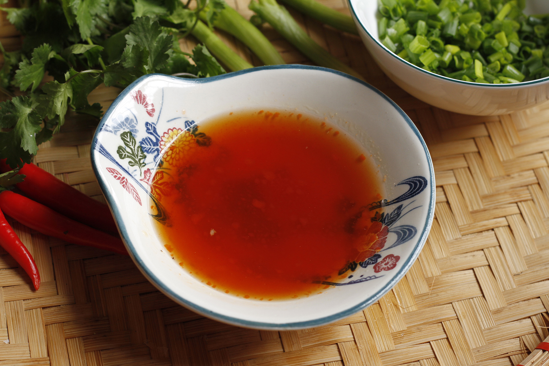 cách làm thịt ba chỉ chiên mắm