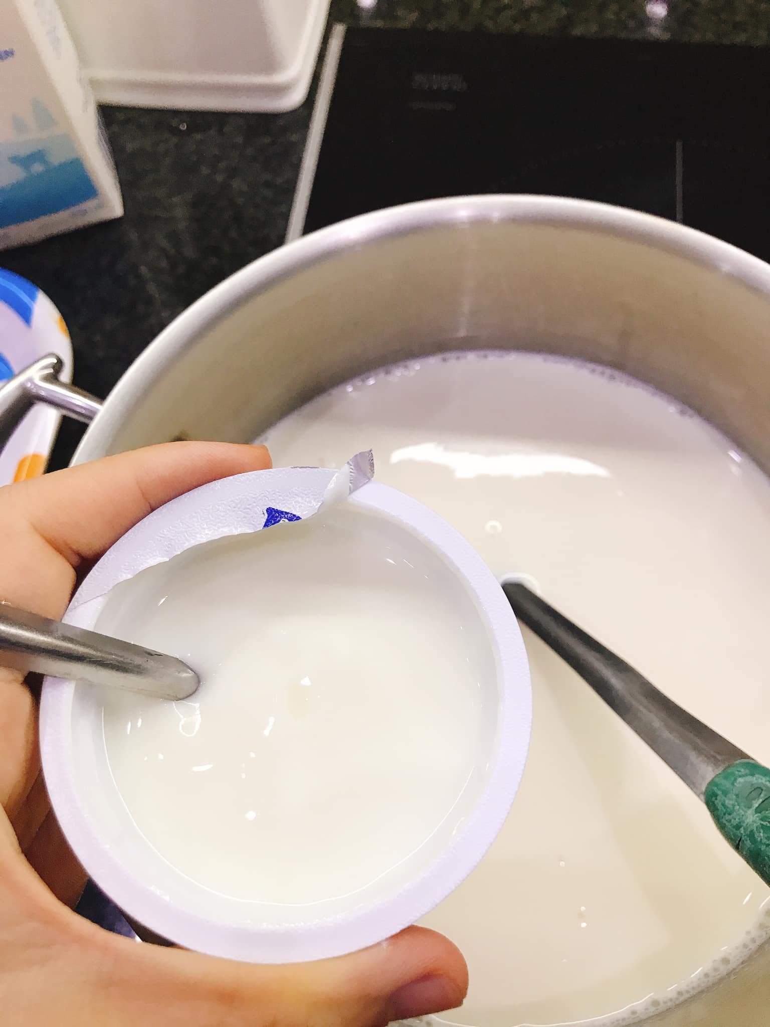 cách làm sữa chua úp ngược