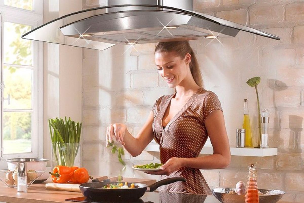 Những lưu ý khi sử dụng máy hút mùi