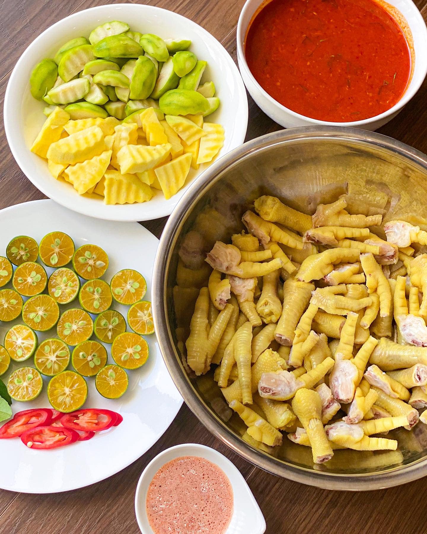 cách làm chân gà sốt Thái