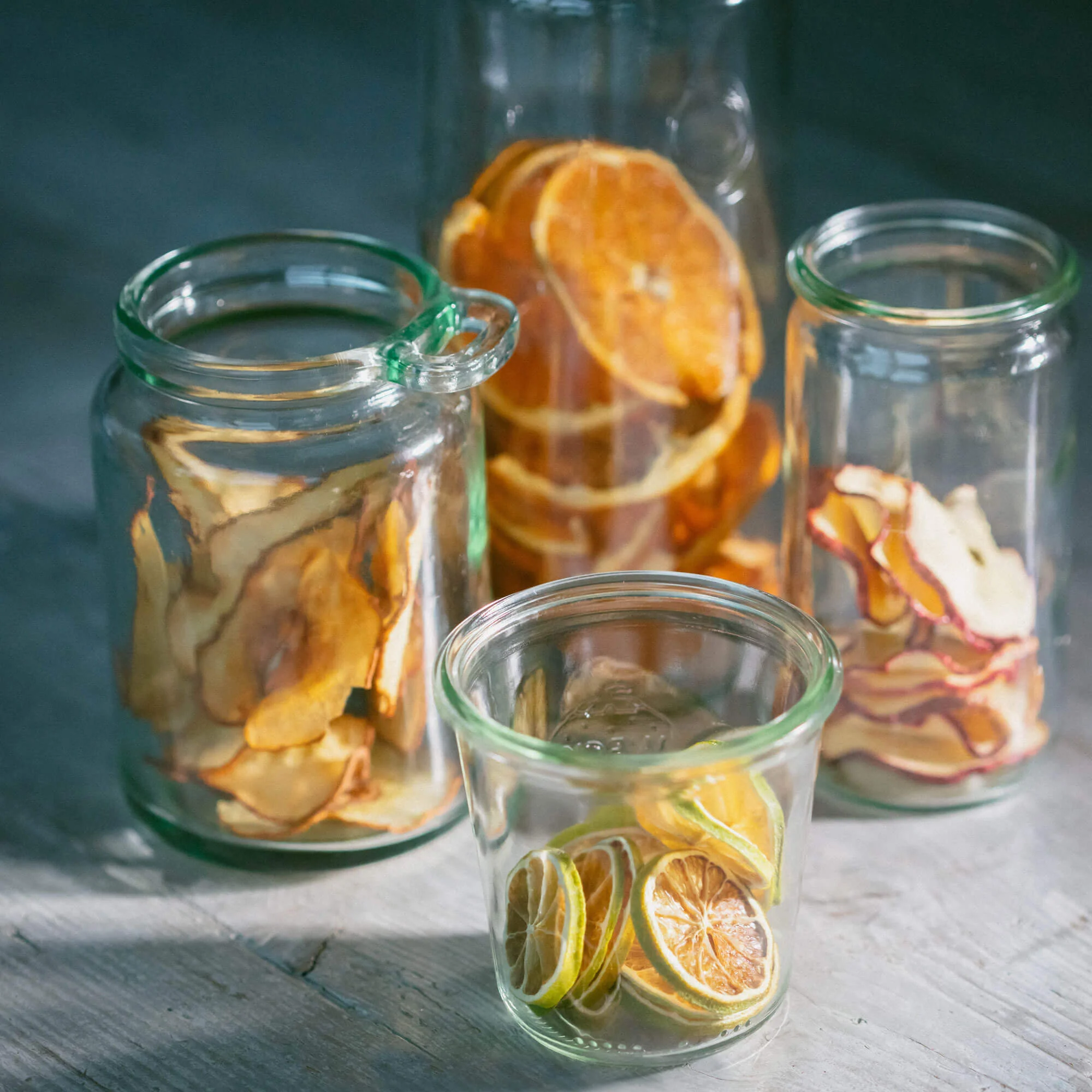 làm nước detox giải nhiệt