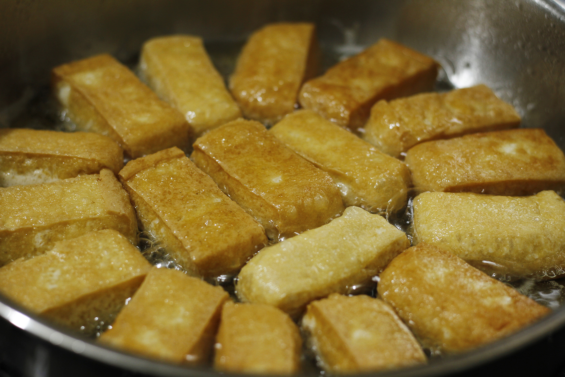 mẹo rán đậu không cần chảo chống dính