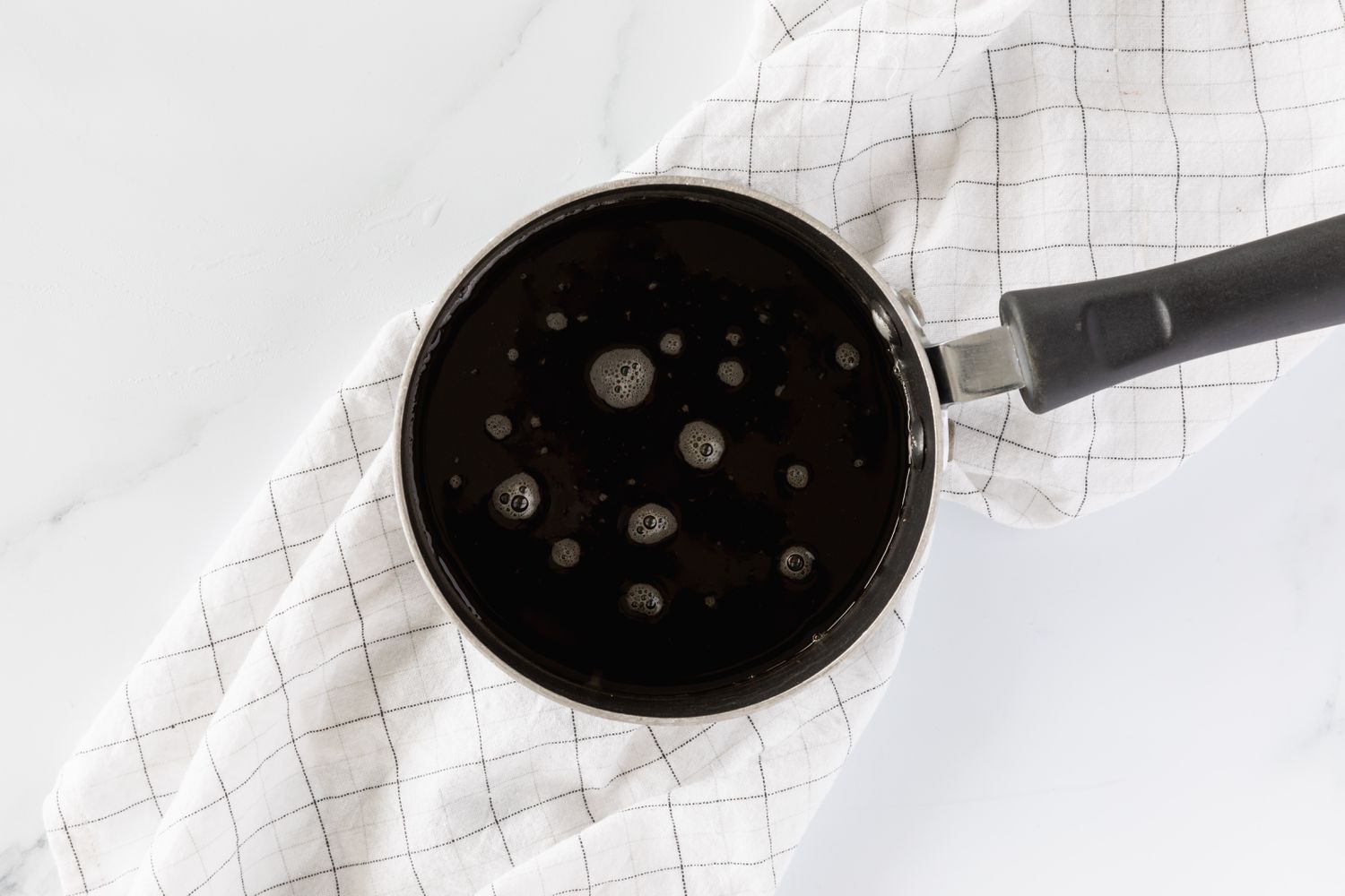 Cách làm trà sữa trân châu đường đen tại nhà