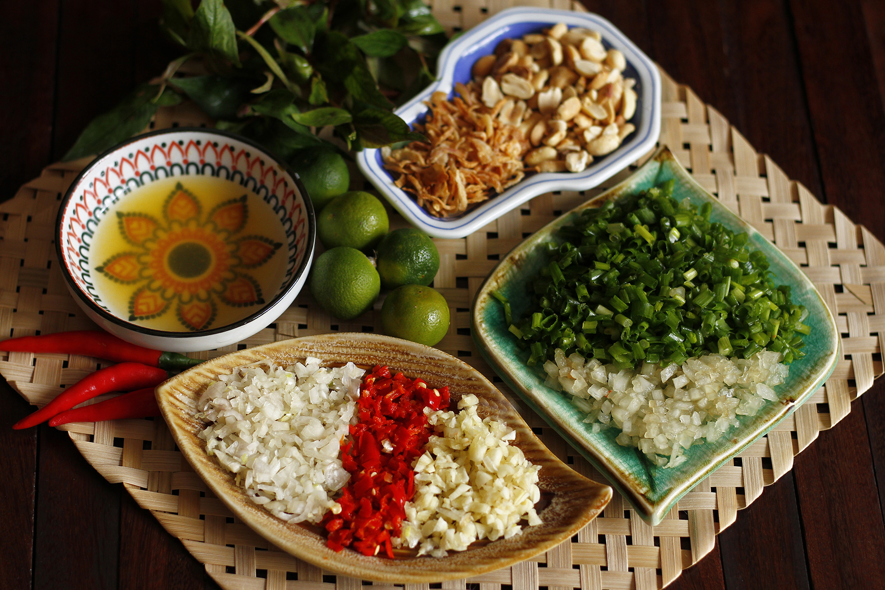 cách làm trứng vịt lộn nướng muối ớt