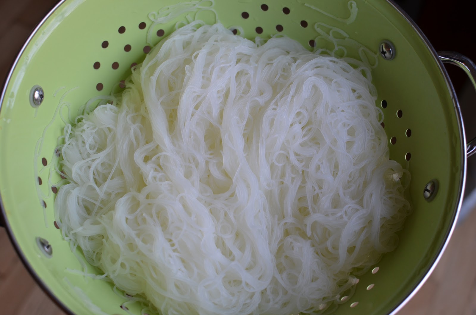 cách bảo quản bún lâu ngày không bị chua