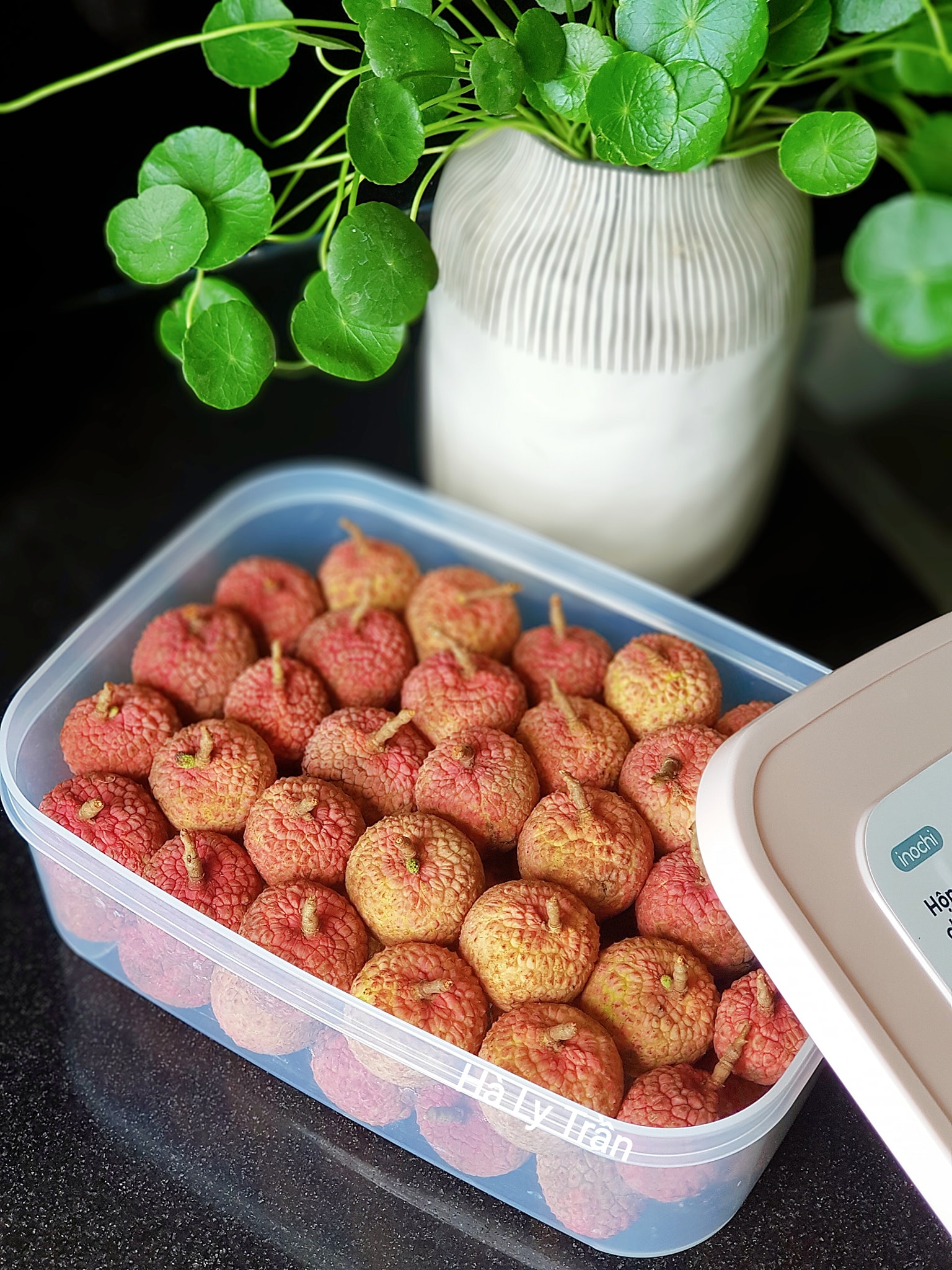 mẹo bảo quản vải thiều để cả tháng vẫn tươi ngon