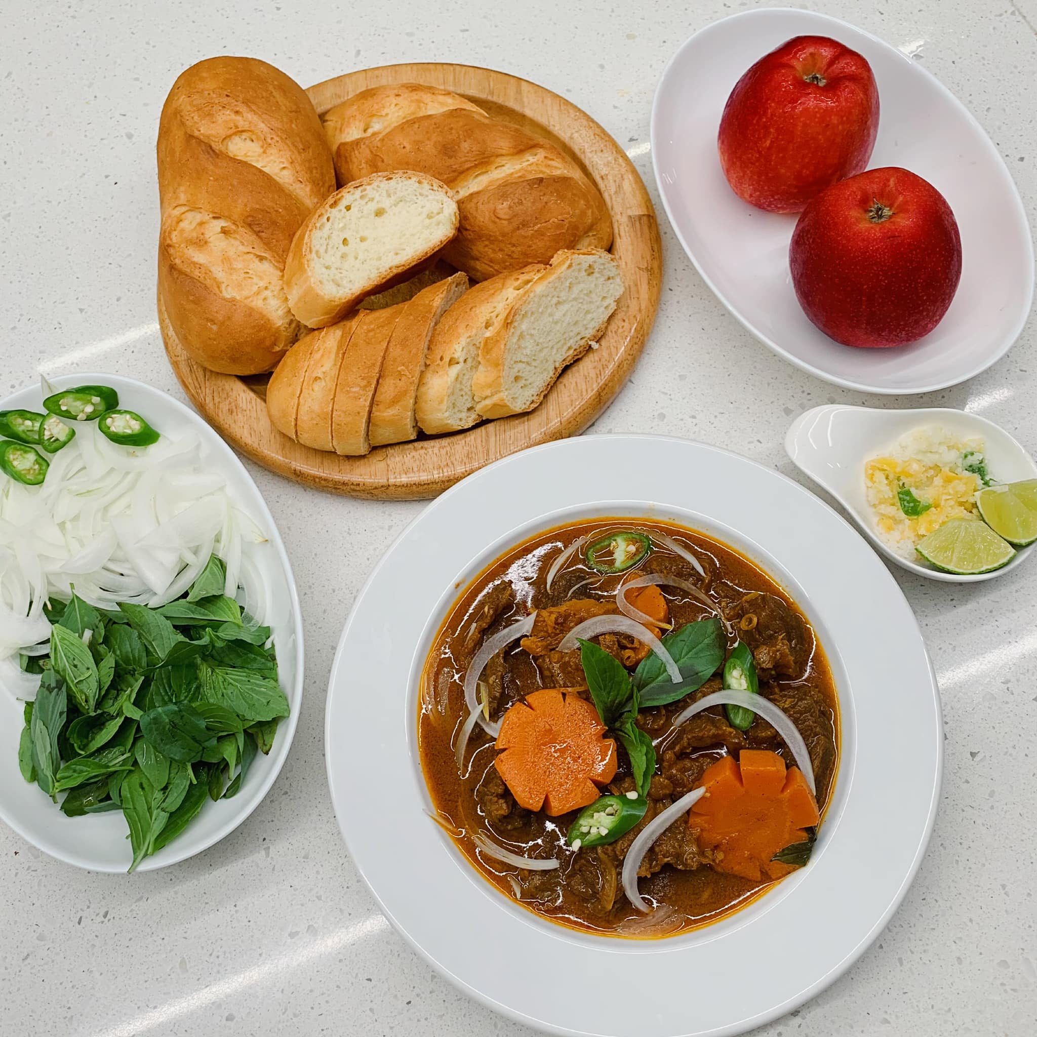 cách nấu bò kho ăn bánh mì