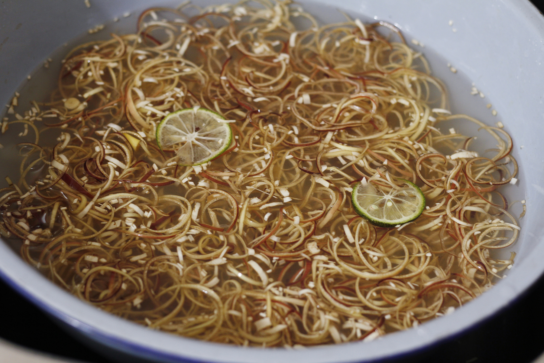cách làm nộm hoa chuối tai heo
