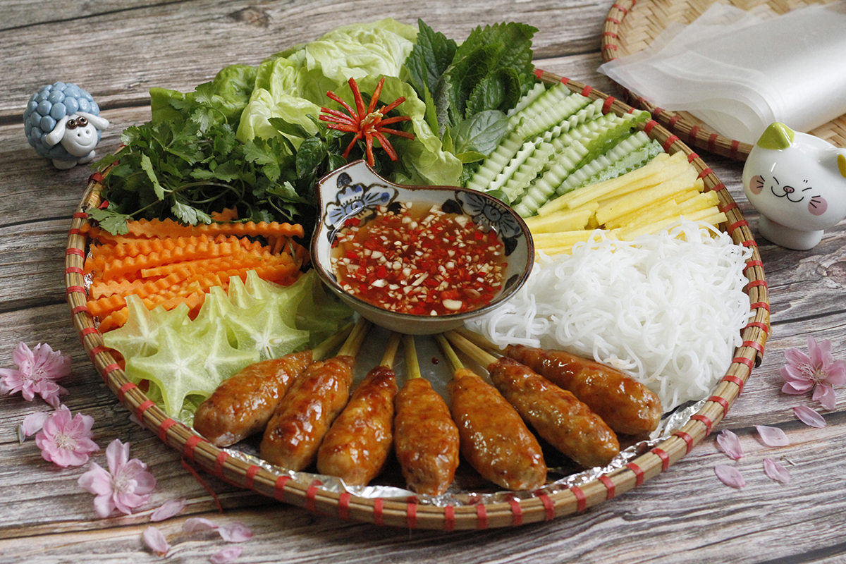 cách làm nem lụi bằng nồi chiên không dầu