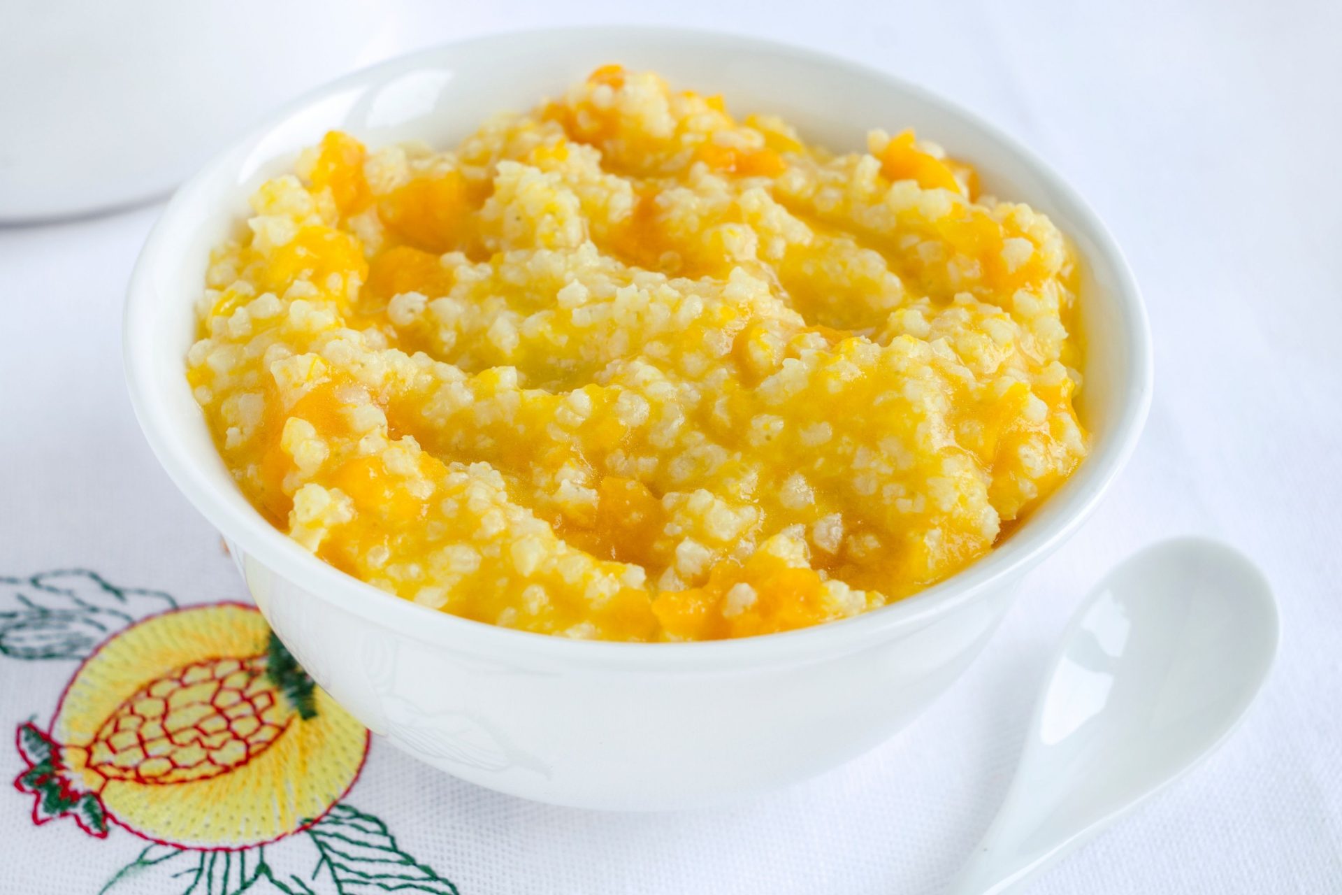 cách nấu cháo hạt kê cho bé ăn dặm