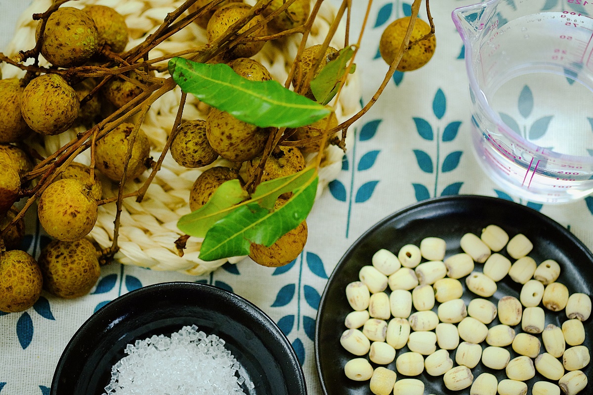 cách nấu chè hạt sen long nhãn tại nhà