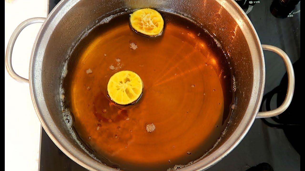 ách nấu nước đường bánh nướng