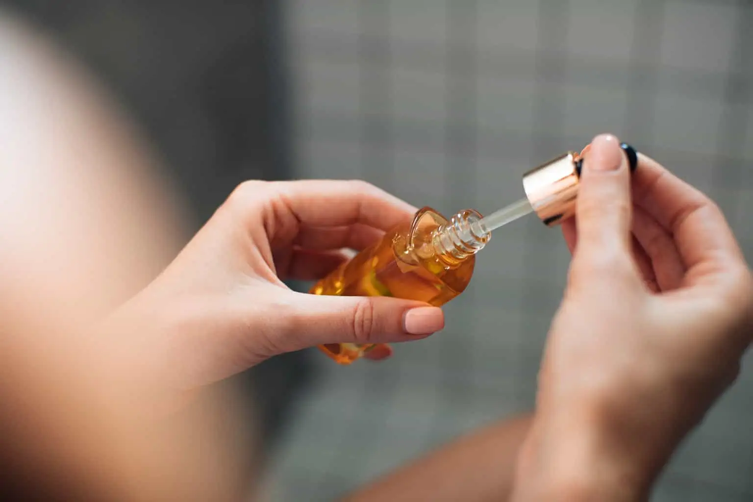 Vitamin C có tác dụng gì với da mặt?