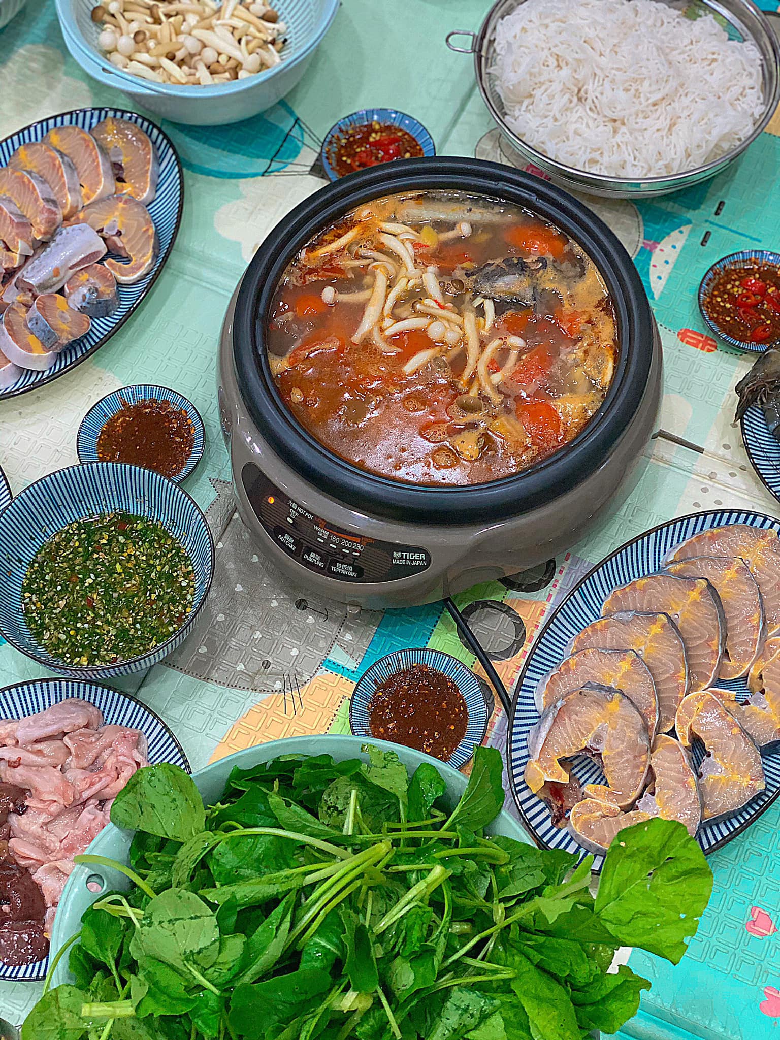 cách làm lẩu cá tầm