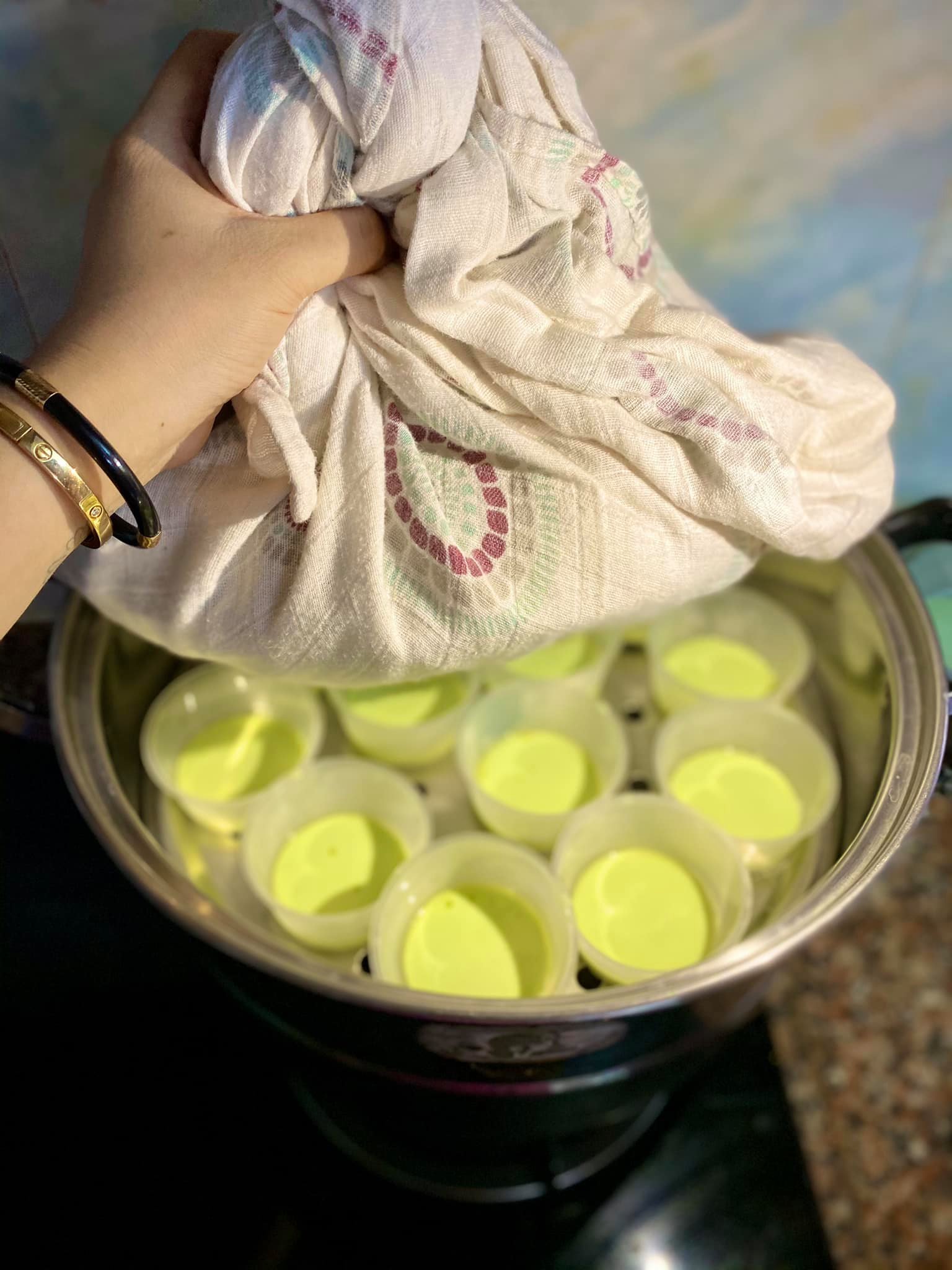 hấp bánh